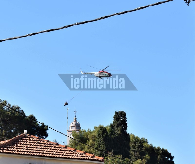 Φωτιά σε αγροτική περιοχή στη Μόρια -Σε απόσταση 1 χλμ. από το hot spot [εικόνες & βίντεο] | iefimerida.gr 7