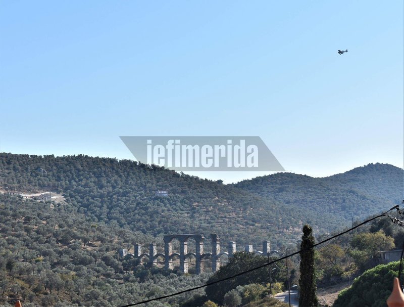 Φωτιά σε αγροτική περιοχή στη Μόρια -Σε απόσταση 1 χλμ. από το hot spot [εικόνες & βίντεο] | iefimerida.gr 5