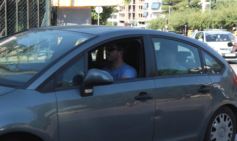 Επιστρέφει στις φυλακές Χαλκίδας ο Αριστείδης Φλώρος -Το χρονικό της σύλληψης [εικόνες] | iefimerida.gr 4