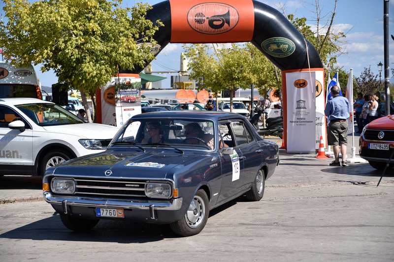 Μοναδικά συλλεκτικά αυτοκίνητα έκλεψαν τις εντυπώσεις στο 47ο Διεθνές Ράλλι ΦΙΛΠΑ [εικόνες] | iefimerida.gr 10