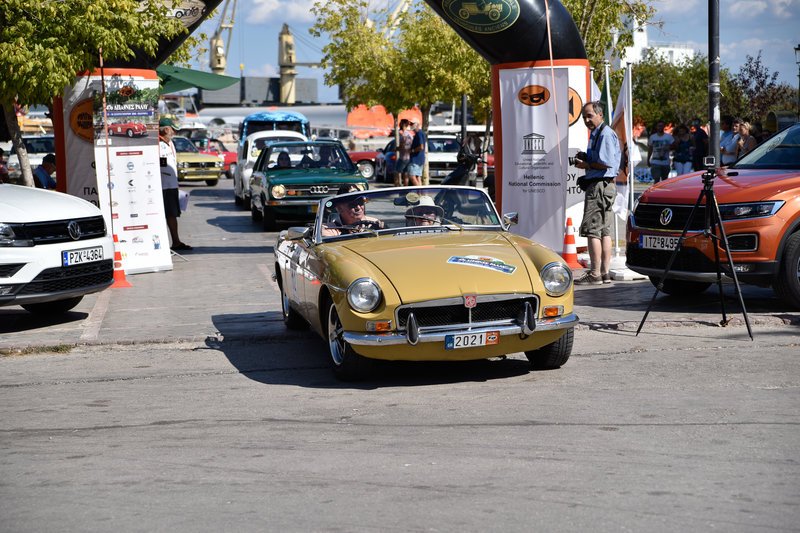 Μοναδικά συλλεκτικά αυτοκίνητα έκλεψαν τις εντυπώσεις στο 47ο Διεθνές Ράλλι ΦΙΛΠΑ [εικόνες] | iefimerida.gr 6