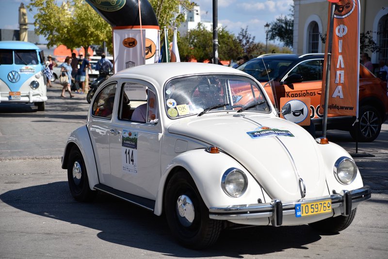 Μοναδικά συλλεκτικά αυτοκίνητα έκλεψαν τις εντυπώσεις στο 47ο Διεθνές Ράλλι ΦΙΛΠΑ [εικόνες] | iefimerida.gr 4