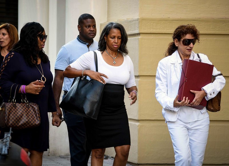 Φωτογραφίες: Ξεκίνησε η δίκη για τη δολοφονία του Αμερικανού τουρίστα στο Λαγανά [εικόνες] | iefimerida.gr 4