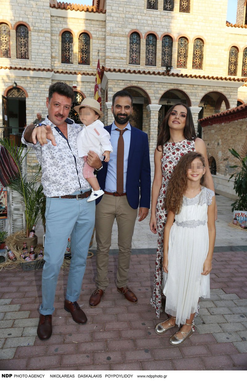 Με τον νονό του μικρού Νικήτα