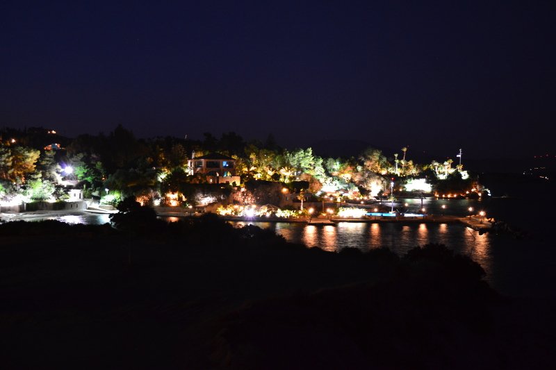 Το μοναδικής ομορφιάς ακρωτήρι της Πελοποννήσου με τις πιο χλιδάτες βίλες στην Ελλάδα [εικόνες] | iefimerida.gr 1