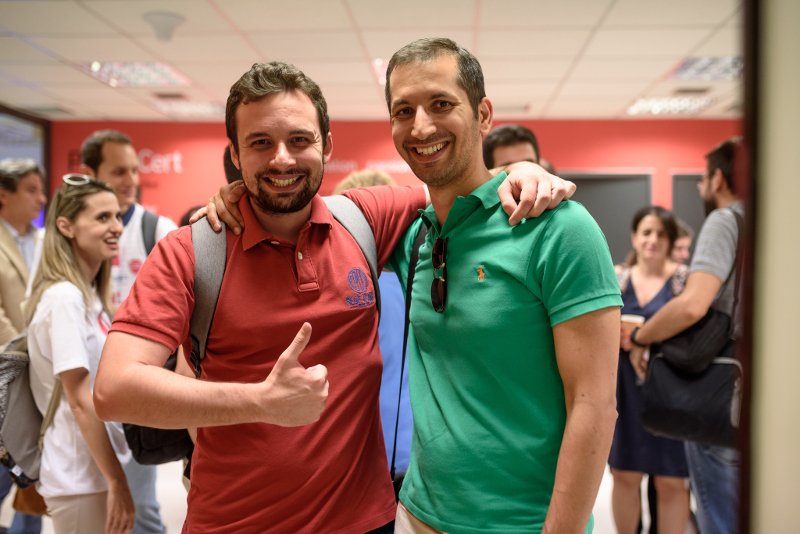 Τα χαμόγελα περισσεύουν για τους αποφοίτους των Coding Bootcamps!