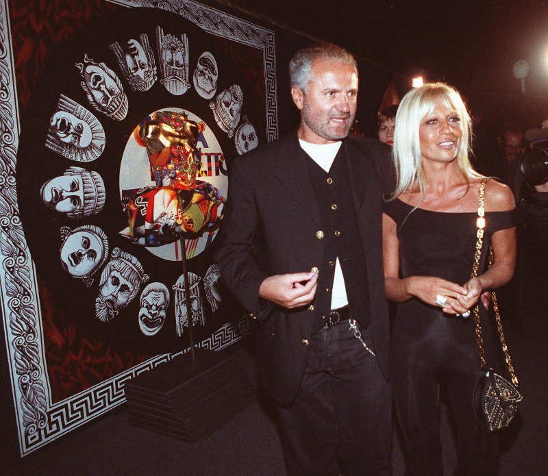 Η Donatella με τον αδερφό της Gianni Versace
