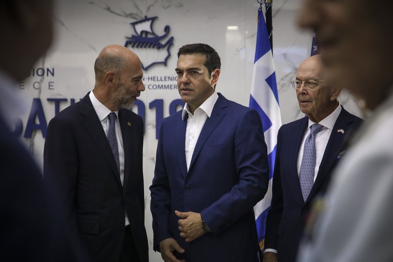 ΔΕΘ: Ο Τσίπρας εγκαινίασε το περίπτερο των ΗΠΑ -«Αφήνουμε πίσω μας την ύφεση και τη λιτότητα» [εικόνες & βίντεο] | iefimerida.gr 2