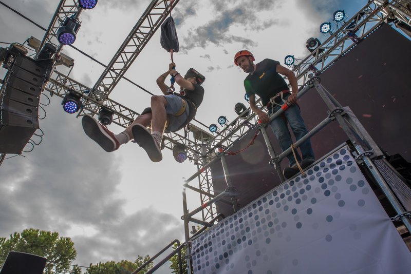 O youtuber Lynx στο Volcano Bungee Jumping