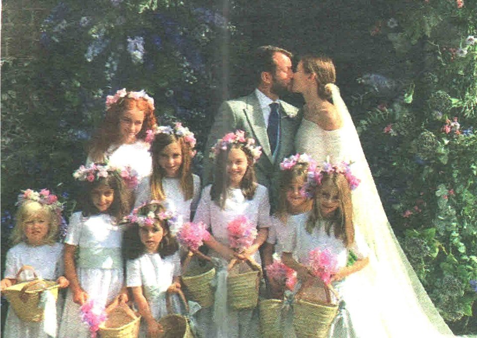 Εφοπλιστικός γάμος: Ο 31χρονος Χανδρής παντρεύτηκε στο Λονδίνο -Με νυφικό αλά Μέγκαν Μαρκλ η νύφη [εικόνες] | iefimerida.gr 0