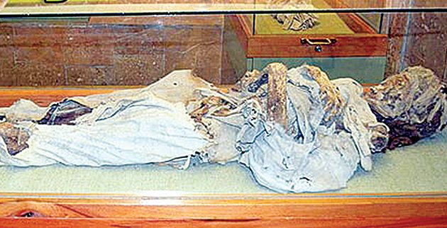 «Ξανθιά καλόγρια»: Το άφθαρτο σκήνωμα μοναχής στην Καππαδοκία -Η ιστορία της [εικόνες] | iefimerida.gr 2