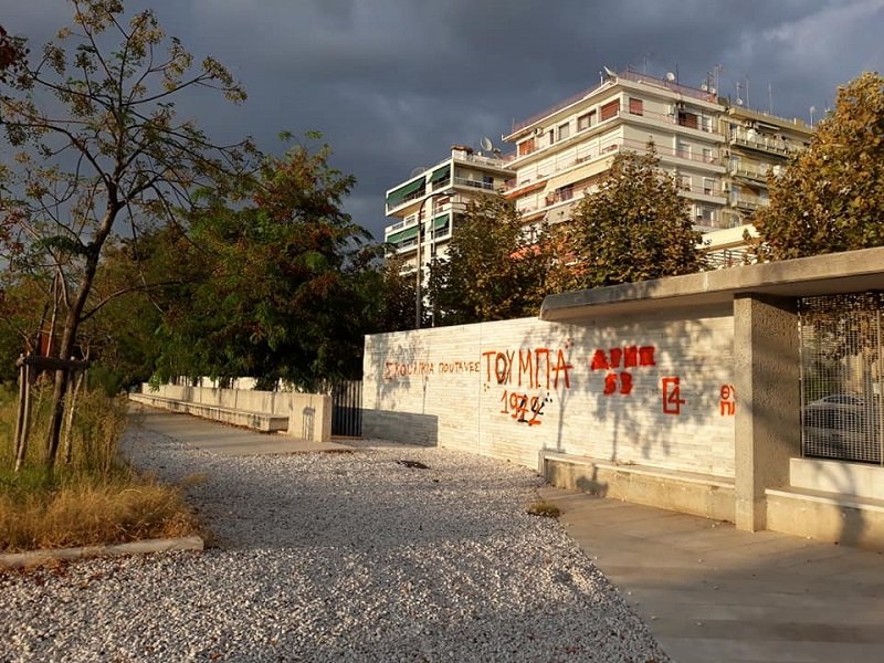 Τι φωτογραφίες ανέβασε στον προσωπικό του λογαριασμό του στο Facebooκ ο αρχιτέκτονας της Νέας Παραλίας, Πρόδρομος Νικηφορίδης