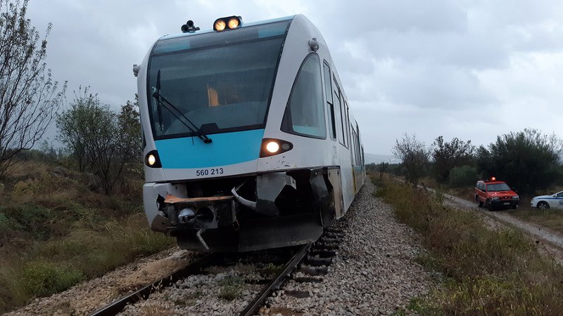 Το τρένο παρέσυρε το όχημα για περίπου 1 χιλιόμετρο
