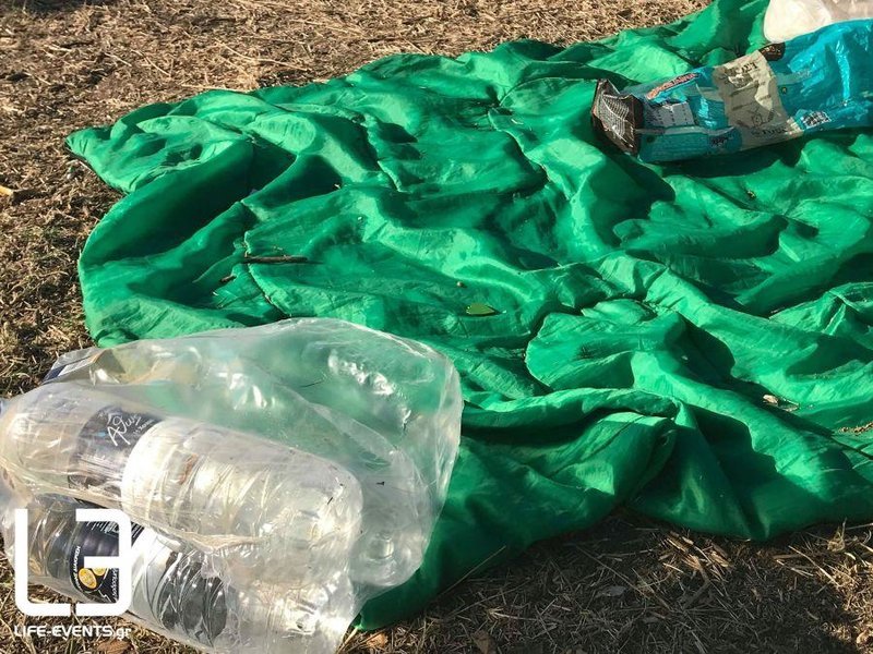 Βόλβη: «Γροθιά στο στομάχι» οι εικόνες από τις συνθήκες διαβίωσης των προσφύγων [εικόνες & βίντεο] | iefimerida.gr 2