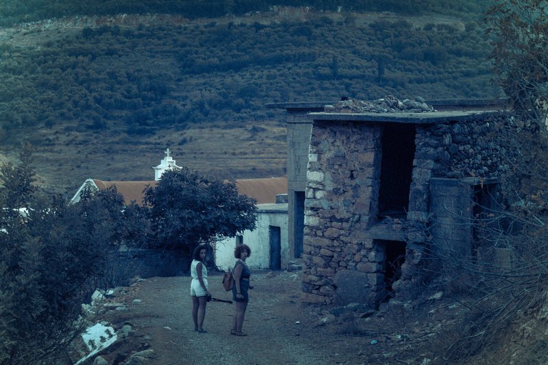 Οι επισκέψεις των τουριστών στο Σφεντύλι είναι σαν ένα ταξίδι στο χρόνο