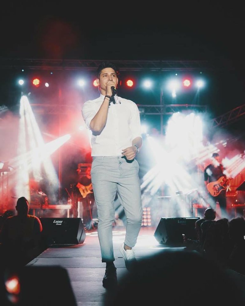 Αυτός είναι ο 25χρονος νέος σύντροφος της Πάολα [εικόνες] | iefimerida.gr 2