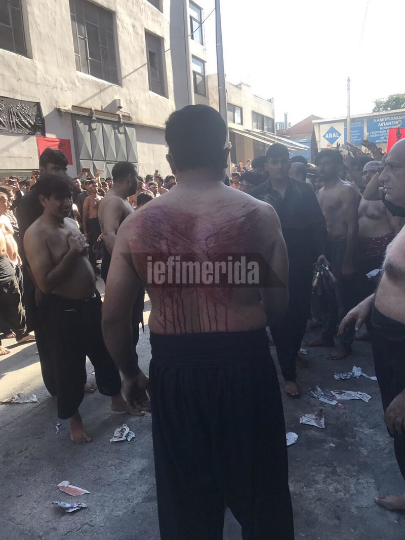 Εκατοντάδες σιίτες μουσουλμάνοι αυτομαστιγώνονται στον Πειραιά -Για να γιορτάσουν την Ασούρα [εικόνες & βίντεο] | iefimerida.gr 11