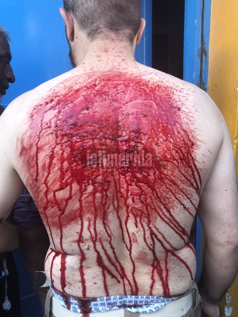 Εκατοντάδες σιίτες μουσουλμάνοι αυτομαστιγώνονται στον Πειραιά -Για να γιορτάσουν την Ασούρα [εικόνες & βίντεο] | iefimerida.gr 10