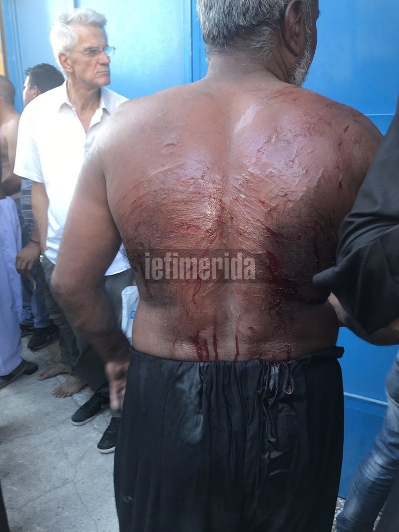 Εκατοντάδες σιίτες μουσουλμάνοι αυτομαστιγώνονται στον Πειραιά -Για να γιορτάσουν την Ασούρα [εικόνες & βίντεο] | iefimerida.gr 8