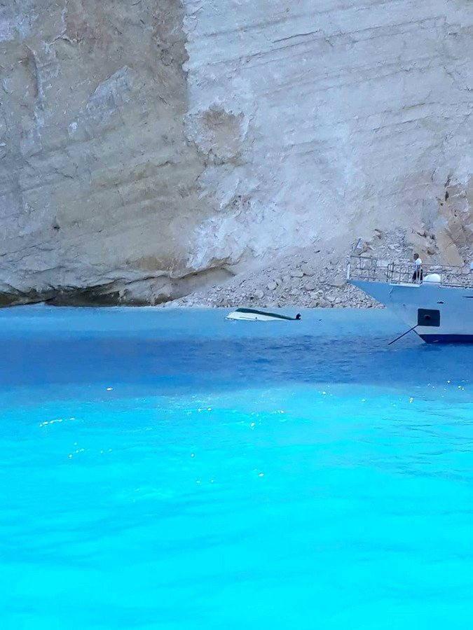 Αλλαξε το τοπίο στο «Ναυάγιο» στη Ζάκυνθο -Δραματικές εικόνες & βίντεο από την κατολίσθηση | iefimerida.gr 14