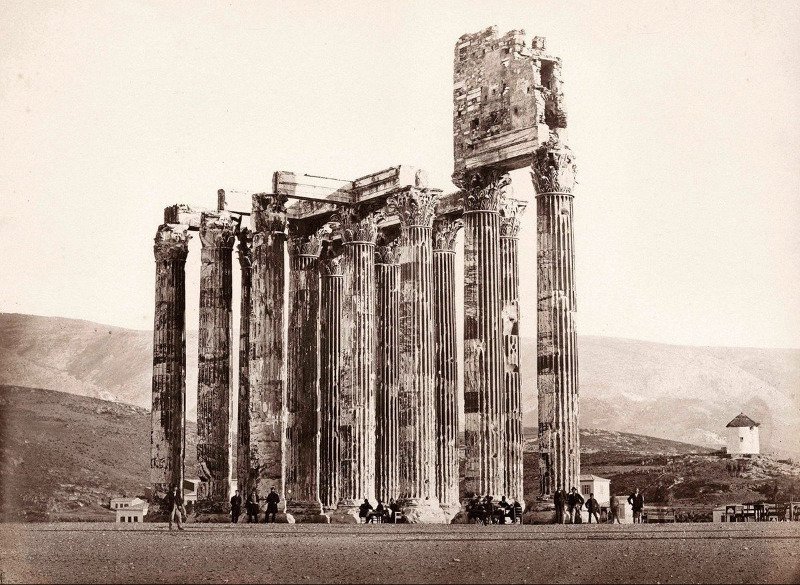Η φωτογραφία των Στυλών του Ολυμπίου Διός από το 1858