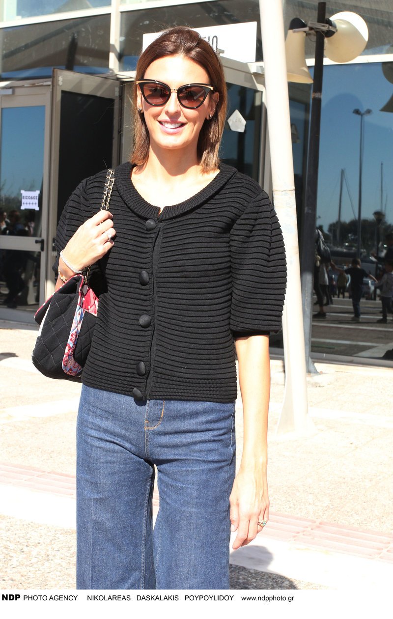 Η Εβελίνα Παπαντωνίου άλλαξε τελείως τη ζωή της -Φτιάχνει κοσμήματα, έκανε παιδί [εικόνες] | iefimerida.gr 0