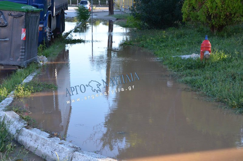 Οι βρύσες στο Αργος βγάζουν λάσπη! [εικόνες & βίντεο] | iefimerida.gr 4
