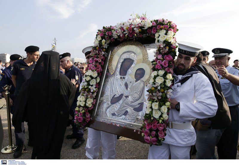 Η Θεσσαλονίκη υποδέχθηκε τον Τίμιο Σταυρό και την εικόνα της Παναγίας του Ορους των Ελαιών [εικόνες] | iefimerida.gr 6
