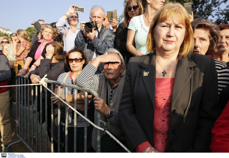 Η Θεσσαλονίκη υποδέχθηκε τον Τίμιο Σταυρό και την εικόνα της Παναγίας του Ορους των Ελαιών [εικόνες] | iefimerida.gr 3