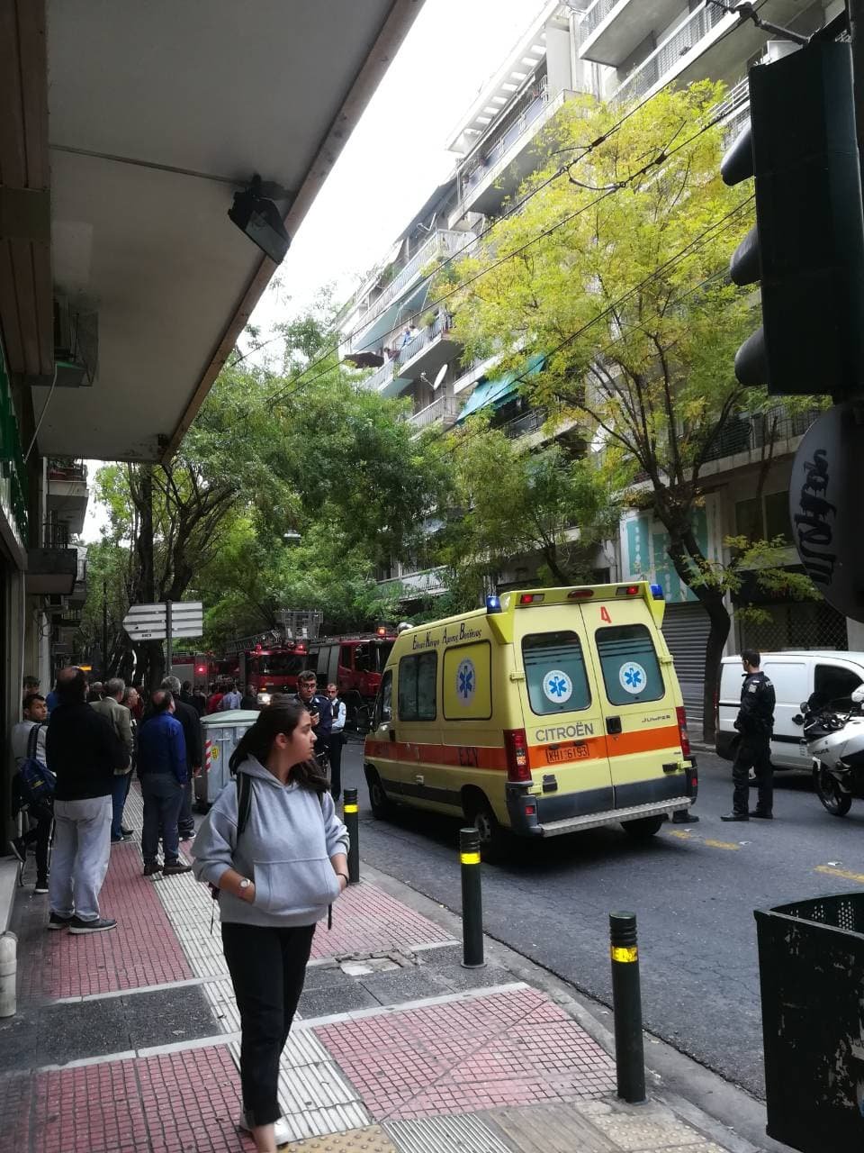 Φωτιά σε διαμέρισμα στο κέντρο της Αθήνας [εικόνες] | iefimerida.gr 2