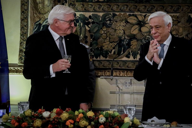 Φρανκ Βάλτερ Σταϊνμάγερ και Προκόπης Παυλόπουλος στο δείπνο στο Προεδρικό Μέγαρο