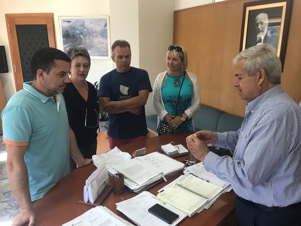 Οπως είπαν στον δήμαρχο ήταν σαν και αυτά που είδαν στο μουσείο, στην επίσκεψη τους στην Αρχαιολογική Συλλογή Μαλεβιζίου στο Γάζι