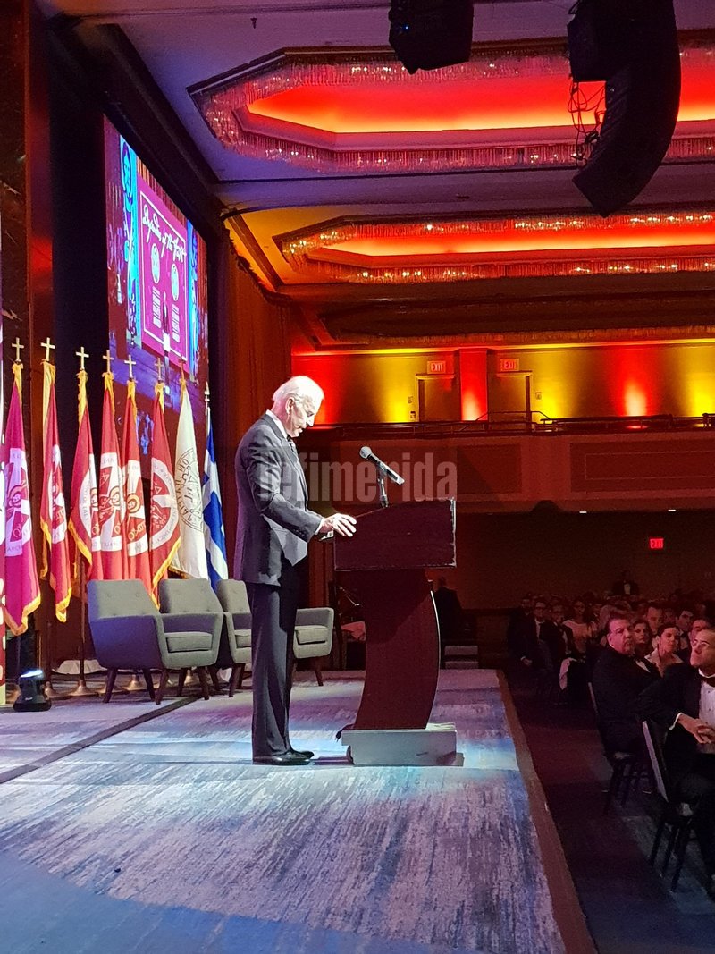 Η ελληνική βραδιά του Τζο Μπάιντεν -Εμφάνιση έκπληξη σε εκδήλωση της ομογένειας [εικόνες &amp; βίντεο] | iefimerida.gr 0