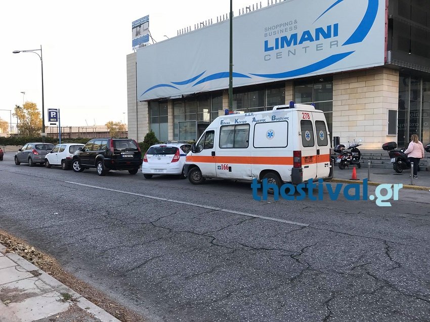 Ο 38χρονος άνδρας έπεσε από τον 5ο όροφο εμπορικού κέντρου.