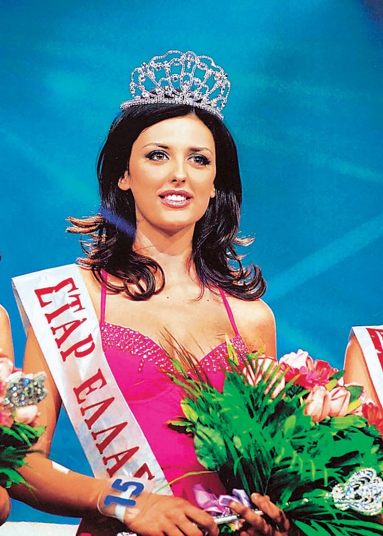 Η Εβελίνα Παπαντωνίου άλλαξε τελείως τη ζωή της -Φτιάχνει κοσμήματα, έκανε παιδί [εικόνες] | iefimerida.gr 8