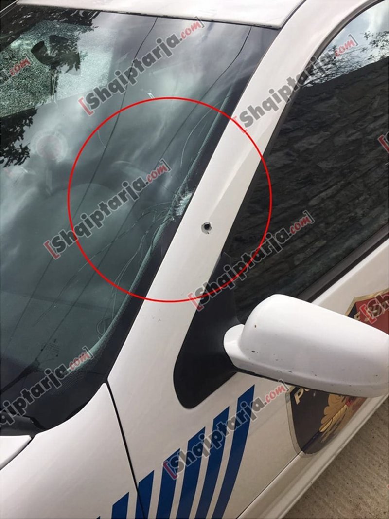 Αλβανία: Η αστυνομία σκότωσε τον ομογενή που ύψωσε την ελληνική σημαία στο Αργυρόκαστρο [εικόνες & βίντεο] | iefimerida.gr 11