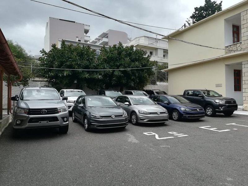 Ο Μιχάλης Λεμπιδάκης δώρισε 30 νέα περιπολικά στην ΕΛ.ΑΣ. Κρήτης [εικόνες] | iefimerida.gr 3