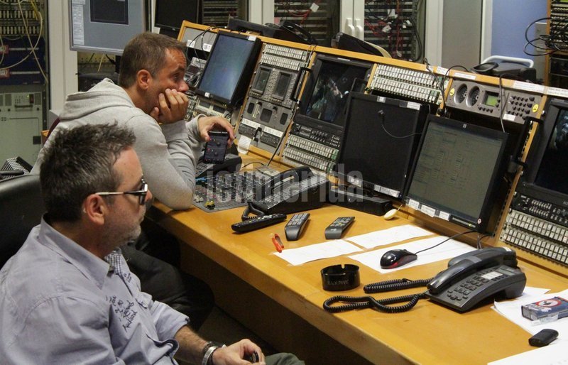Στις 2:08 τη νύχτα η Digea διέκοψε το σήμα του τηλεοπτικού σταθμού Mega, μετά από 29 χρόνια λειτουργίας