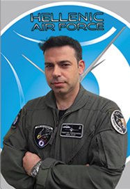Αυτός είναι ο πιλότος της Ομάδας Ζευς που θα «σκίσει» τους αιθέρες της Θεσσαλονίκης στις 28 Οκτωβρίου | iefimerida.gr 2