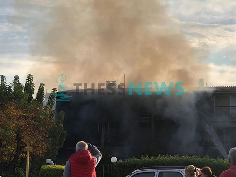 Θεσσαλονίκη: Πυρκαγιά σε κατάστημα στην Περαία [εικόνες & βίντεο] | iefimerida.gr 1