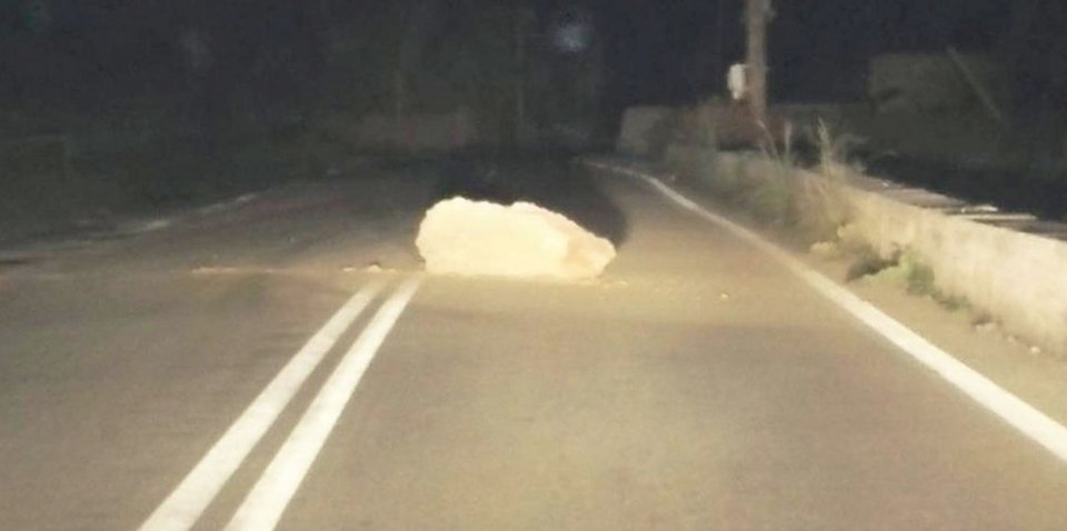 Ζάκυνθος: Οι πρώτες εικόνες μετά το σεισμό 6,4 Ρίχτερ-Αισθητός ως τη Λιβύη [εικόνες & βίντεο] | iefimerida.gr 2