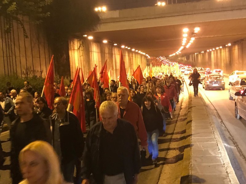 Αυτή τη στιγμή το καθοδικό ρεύμα της λεωφόρου Μεσογείων είναι εκτός κυκλοφορίας.