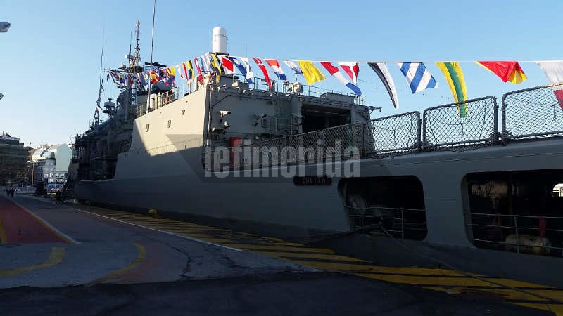 Τα τρία σύγχρονα πλοία του πολεμικού μας ναυτικού θα είναι και αύριο επισκέψιμα για το κοινό