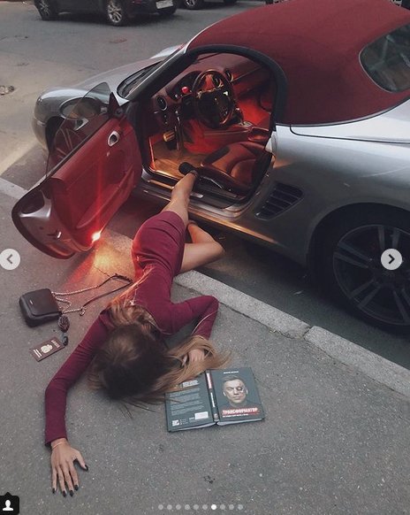 Οταν οι ντίβες σωριάζονται στα πατώματα -H νέα τρέλα του Instagram που λατρεύουν οι πλούσιες [εικόνες] | iefimerida.gr 6