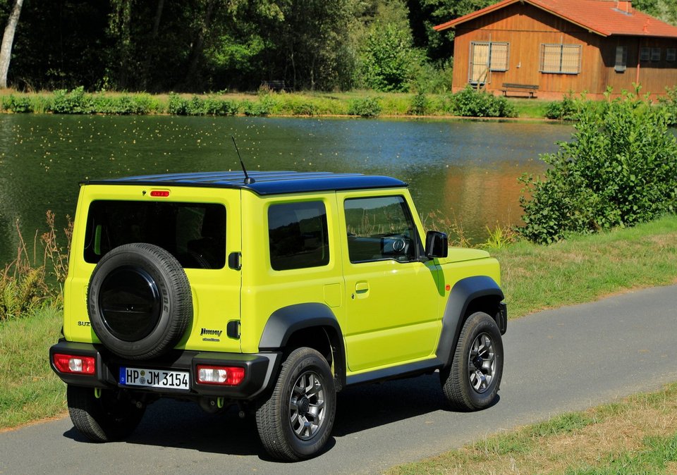 Το νέο Suzuki Jimny έχει κλέψει καρδιές