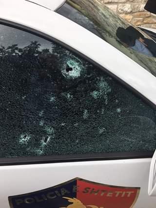 Αλβανία: Η αστυνομία σκότωσε τον ομογενή που ύψωσε την ελληνική σημαία στο Αργυρόκαστρο [εικόνες & βίντεο] | iefimerida.gr 9