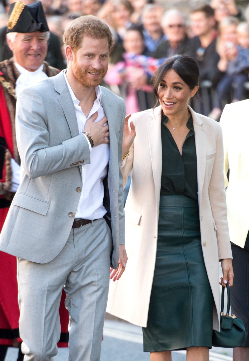 Η Μέγκαν Μαρκλ πρωινιάτικα με δερμάτινα: Ξέχασε τον τίτλο της, ντύθηκε σαν σταρ του Suits [εικόνες] | iefimerida.gr 2