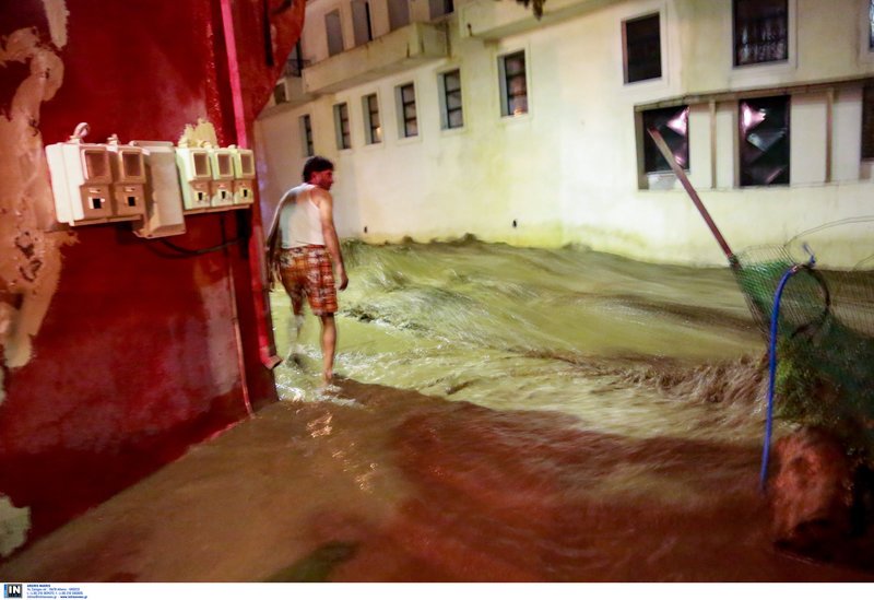 Ζημιές προκλήθηκαν στη Λέσβο από την ισχυρή βροχόπτωση το βράδυ της Τετάρτης