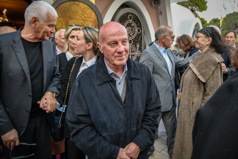 Ο Μίμης Δομάζος