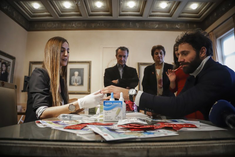 Ενα γρήγορο και δωρεάν τεστ που εφαρμόζεται στο ιατρείο Κυψέλης